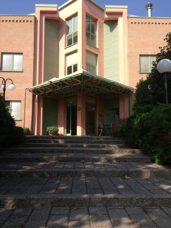 Hotel Vecchia Brianza Seveso Exterior foto
