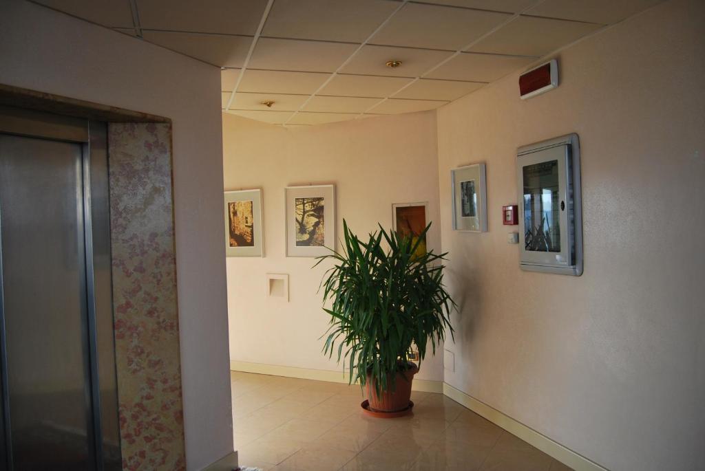 Hotel Vecchia Brianza Seveso Zimmer foto