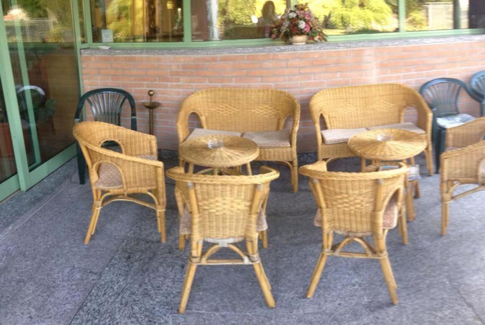 Hotel Vecchia Brianza Seveso Exterior foto